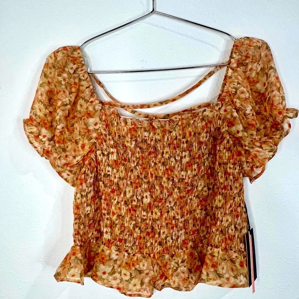 🆕 Iris Muted Orange Floral Top